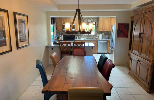 Country Club Estates House | This Southwestern Retreat has room for your family and friends to gather!