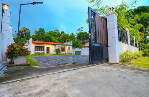Ambalangoda House | Thisath Villa