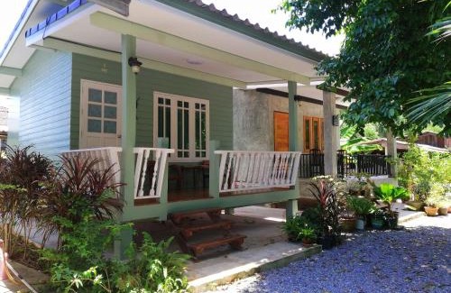Khlong Khut House | Thongsuwan Resort
