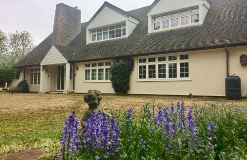 Fotheringhay Bed & Breakfast | Thornleigh House