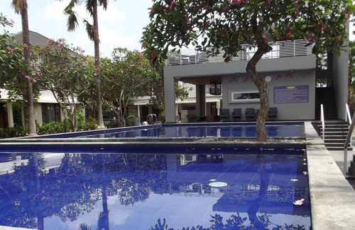 Baturetno House | Three Bedrooms House with a Pool