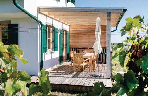 Eisenberg an der Pinka House | Three-Bedroom Holiday Home in Eisenberg