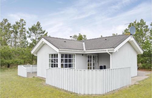 Nordost House | Three-Bedroom Holiday Home In Saby