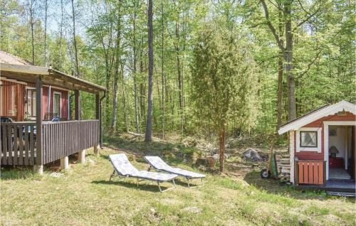 Asarum House | Three-Bedroom Holiday Home In Asarum