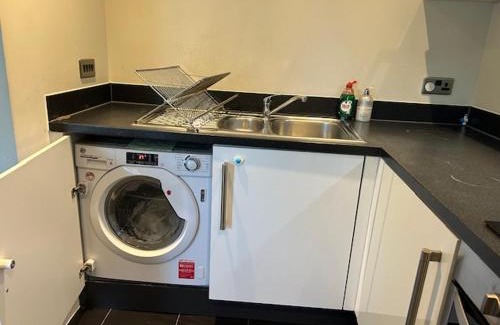 Whittington Apartment | Three Bedroom Stylish London Apartment