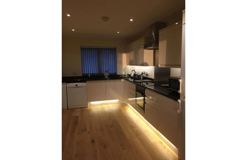 Clyst St Mary Cottage | Three cottages sleeping 18 guest
