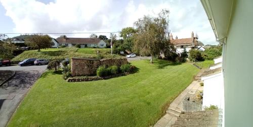 Sidmouth House | Three miles from the sea