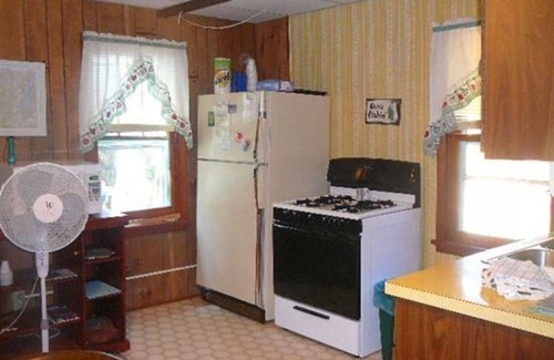 Butternut Cabin | Thunderhead Lodge ~ Cabin 1 | 2 Bed, 1 Bath