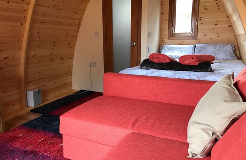 Macroom House | Tig Lammax