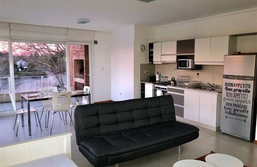 Tigre House | Tigre View Department