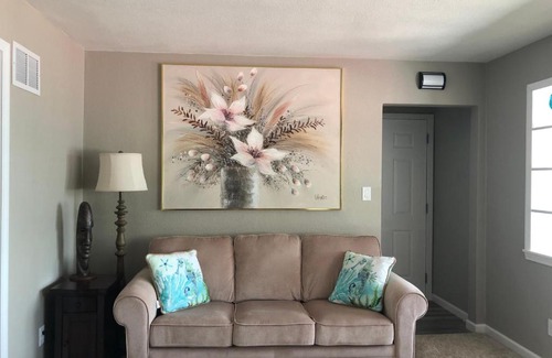 Campbellsport Apartment | Tiki Beach Condo 1