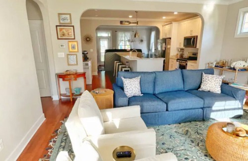 Colonial Beach House | Tiki Time at River Point Cottage - Steps to the Beach, Dog Friendly