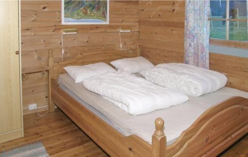 Nesset House | timber cabin Eresfjord med båt til leie
