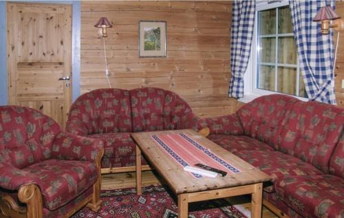 Nesset House | timber cabin Eresfjord med båt til leie