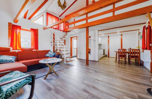 Zasadbreg House | Timber Cottage With Pool, Zasadbreg, Croatia