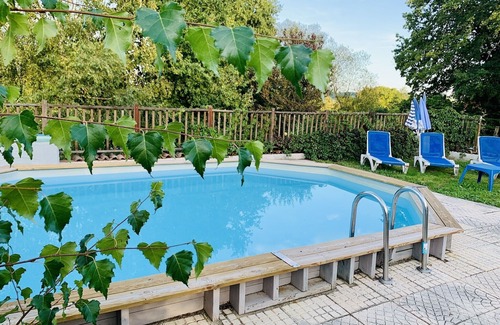 Meilhac House | Timber-frame house with pond and swimming pool, Parc Régional Périgord Limousin