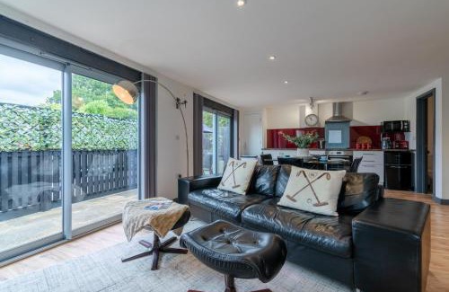 Kidlington House | Timber Lodge