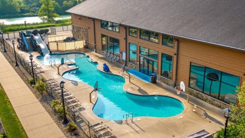 Lake Geneva Hotel | Timber Ridge Lodge and Waterpark