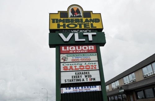 Hinton Hotel | Timberland Hotel