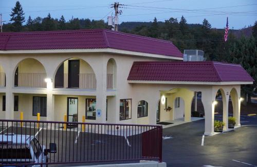 Castle Rock Hotel | Timberland Inn & Suites