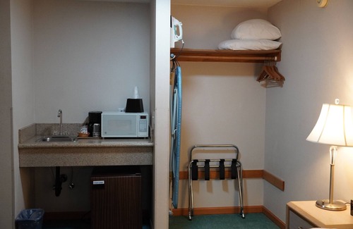 Castle Rock Hotel | Timberland Inn & Suites