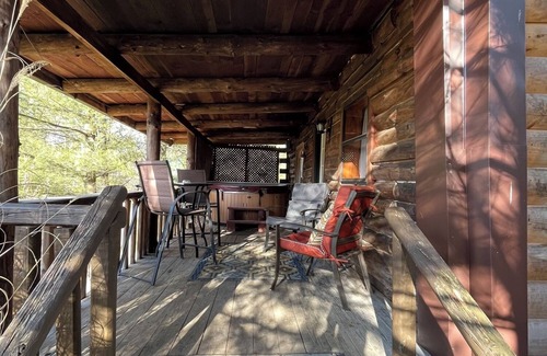 Old Washington Cabin | Timberline Cabins - The Huntington Cabin - WiFi, Hot Tub, Fireplace