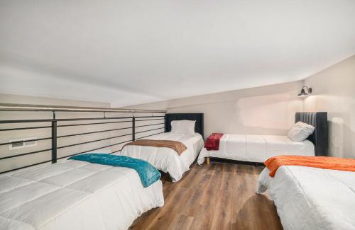 Lewiston Apartment | Timbertown Lodge, Lanes & Spare Cottage