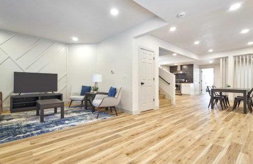 Lower East Side House | Timeless Beautiful Milwaukee Home Walking Distance to Downtown