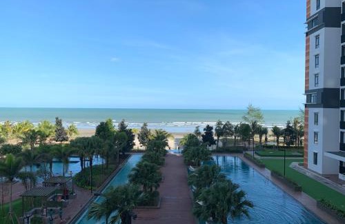 Kuantan Apartment | Timurbay Seaview Suite by Guns Studio