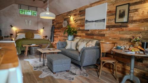 Aller Apartment | Tin Bath