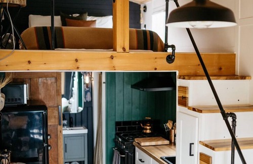 Tyendinaga Mohawk Territory House | Tiny Home Stay Near Wine County, Bay View & Access