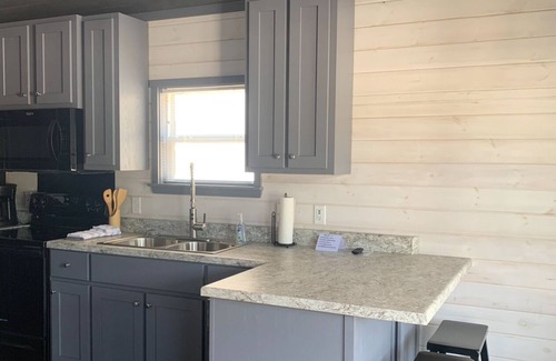 Pearl River House | Tiny Homes for Rent, minutes to the Casino, Golf Course & Water Park