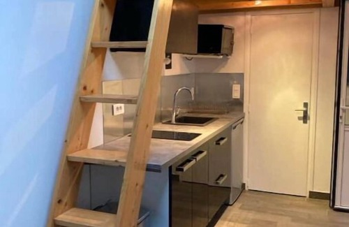 Le Chesnay Apartment | Tiny House Avec Terrasse