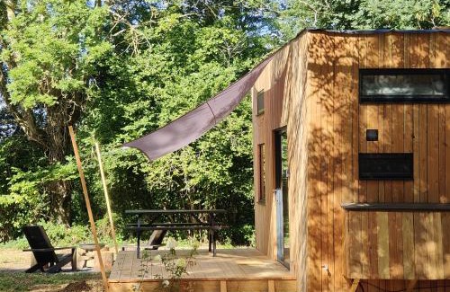 Saint-Jacques-d'Ambur Ski Chalet | Tiny house AMBUR