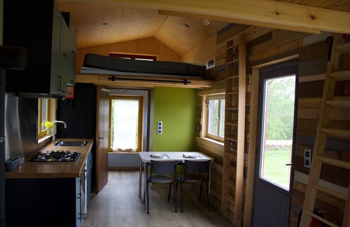 Philippeville Cabin | Tiny House Les Jours Heureux near Dinant and Lacs de l'Eau d'Heure