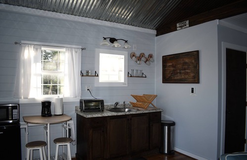 Ledbetter Apartment | Tiny Picturesque Cabin on Idyllic Ranch with lake view close to Round Top TX