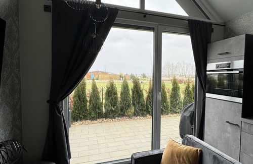 Lobnitz House | Tiny vacation home Hilde by the lake with private beach 4 persons