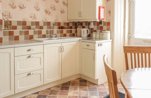 Kelso Cottage | TIORE, family friendly, character holiday cottage in Kelso