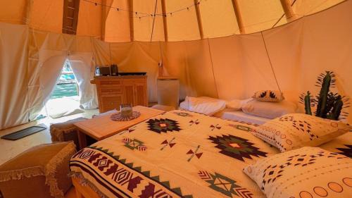 Falkenberg Apartment | Tipi Ottawa