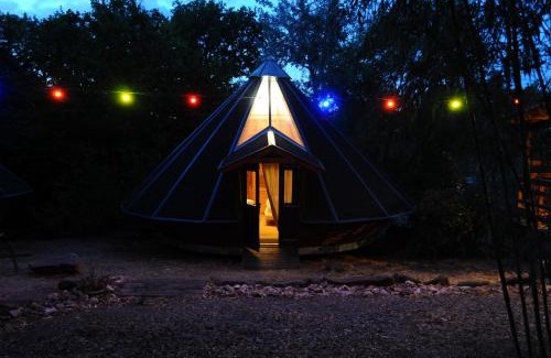 Saint-Antonin-de-Lacalm Other | Tipis Du Petit Buisson