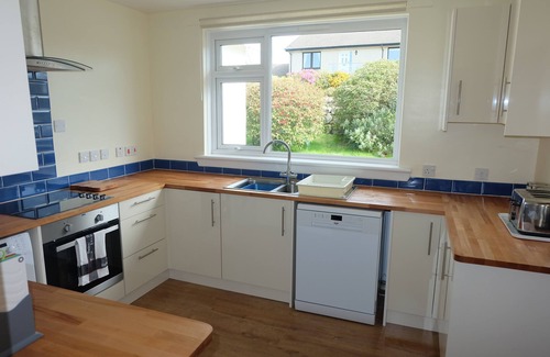 Rockcliffe Cottage | Tir Nan Og - a bungalow that sleeps 6 guests in 3 bedrooms