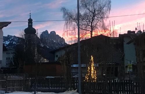 Tannheim Apartment | Tiroler Knusperhäuschen