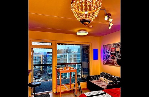 Vantaa Apartment | To LuxStudio HYMNI From Helsinki Airport 6 min, to City 27min, FreeParking in Kivistö