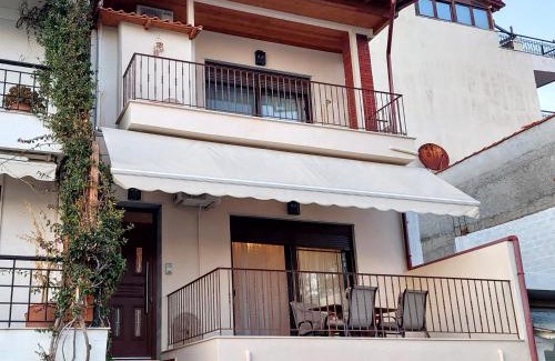 Neos Marmaras House | To Spitaki
