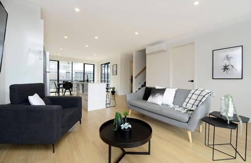 Capel Sound Apartment | Toast the Townhouse