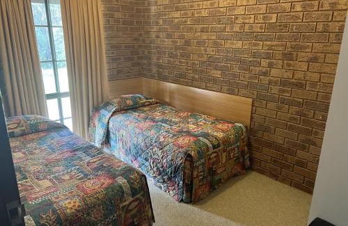 Tocumwal Hotel | Tocumwal Early Settlers Motel