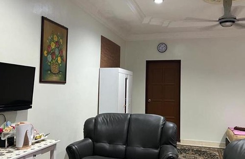 Kuala Terengganu House | Tok Wan Roomstay