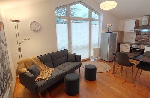 Königswinter Apartment | Tolle Ferienwohnung Direkt am Rhein, mit Blick Aufs Siebengebierge und Bonn nah