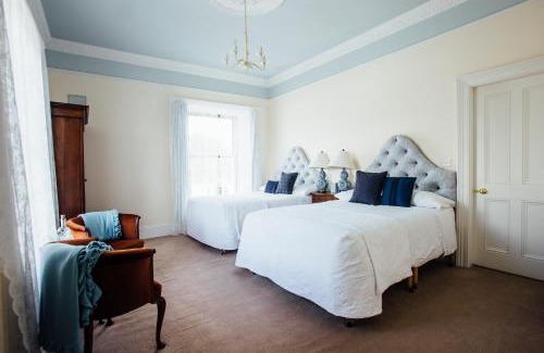 Kells Bed & Breakfast | Tom Blake House