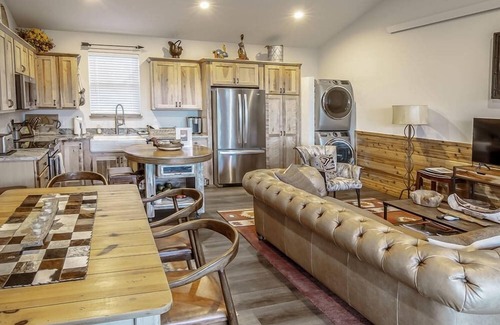 Emigrant House | Tom Miner Creek Cabin